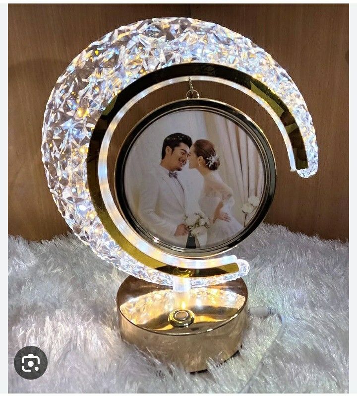 The Flair Store™ Half Moon Crystal LED Light with Heart Shape Photo Frame| Valentines Gift| Anniversary Gift | 3Level Brightness | USB Powered | Touch Control.