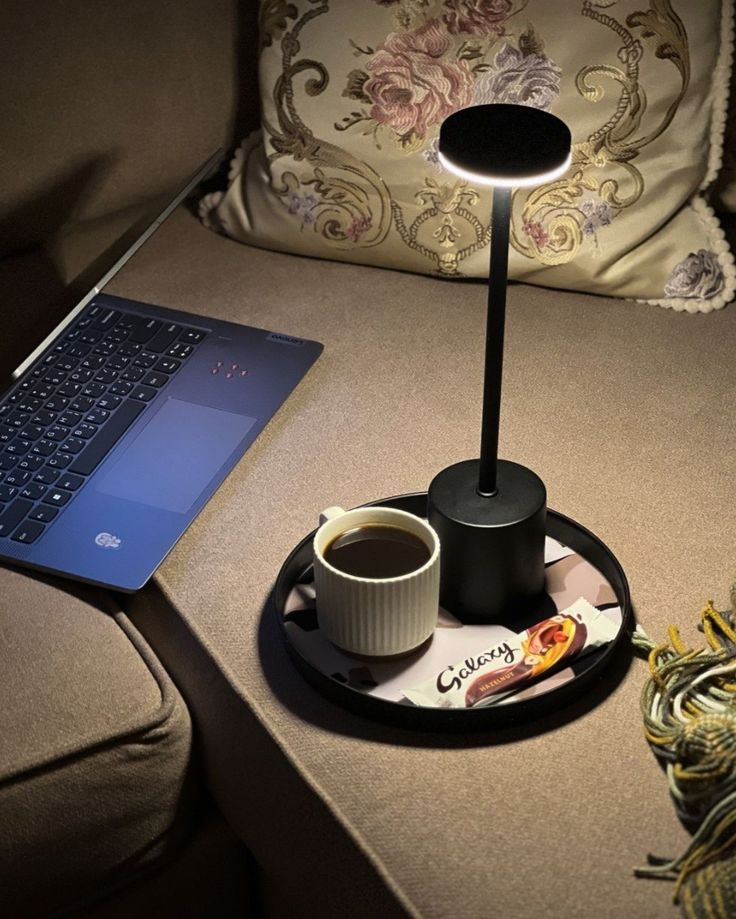 The Flair Store™ Round Stand LED Metal Table Lamp with Touch Control | Rechargeable Wireless Desk Lamp
